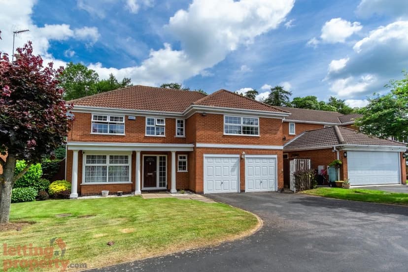 Image 1:5 bedroom Detached house to rent
