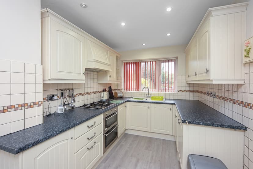 Image 2:3 bedroom Detached house to rent