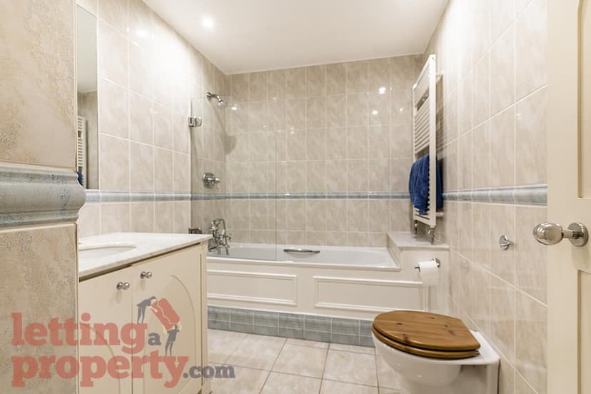 Image 3:3 bedroom Flat to rent