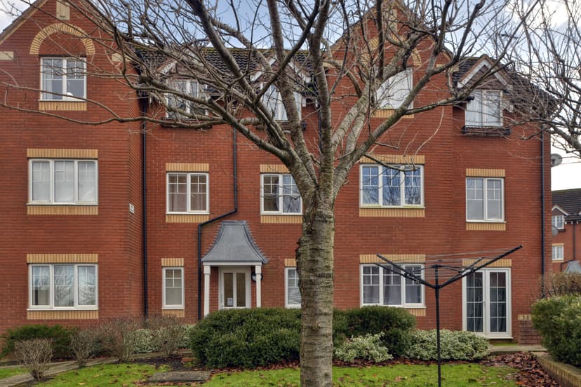 Image 1:2 bedroom Flat to rent