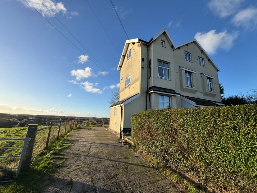 Image 2:1 bedroom Ground floor flat to rent