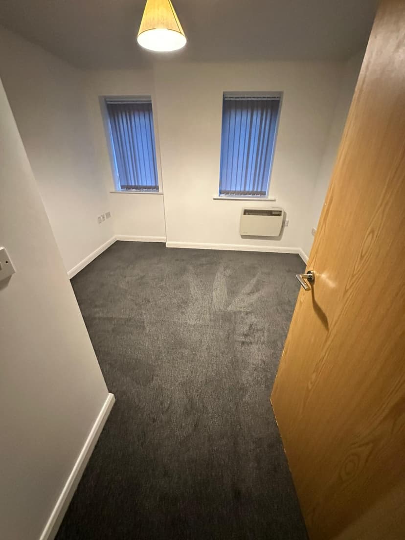 Image 3:2 bedroom Apartment or flat to rent