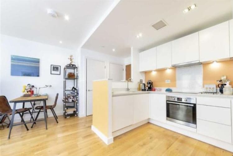 Image 2:1 bedroom Apartment or flat to rent