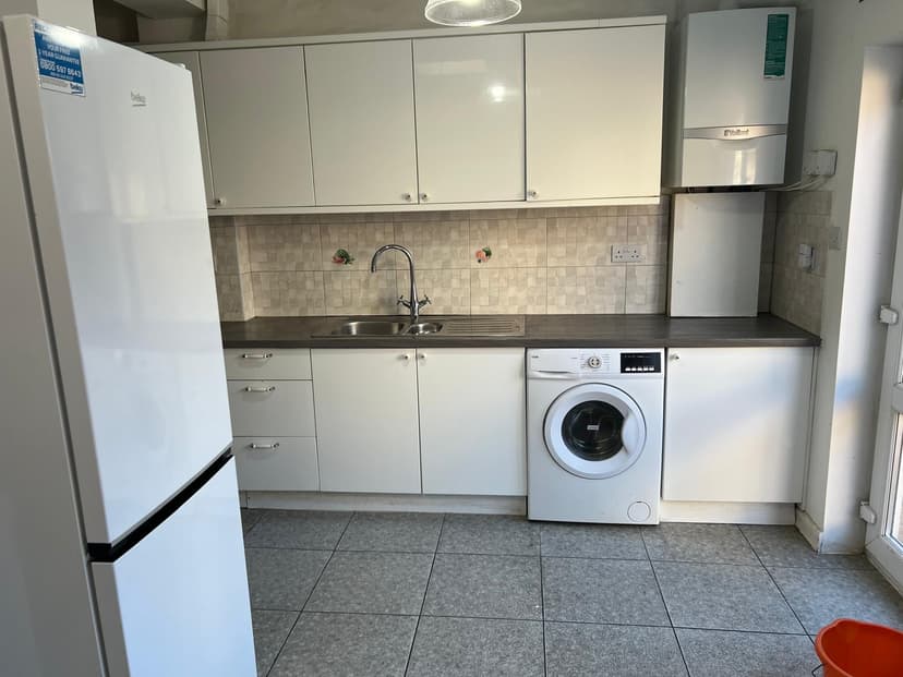 Image 3:4 bedroom Terraced house to rent