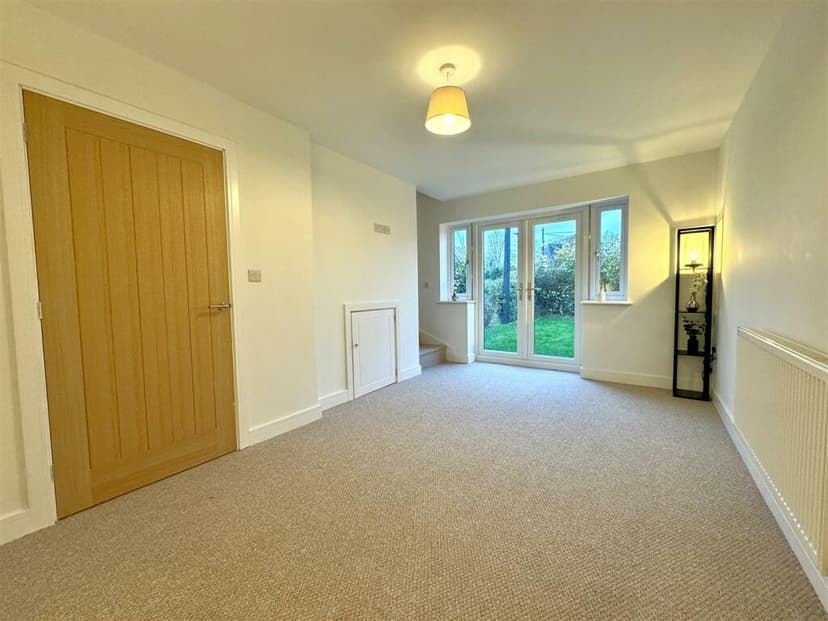 Image 3:2 bedroom Semi-detached house to rent