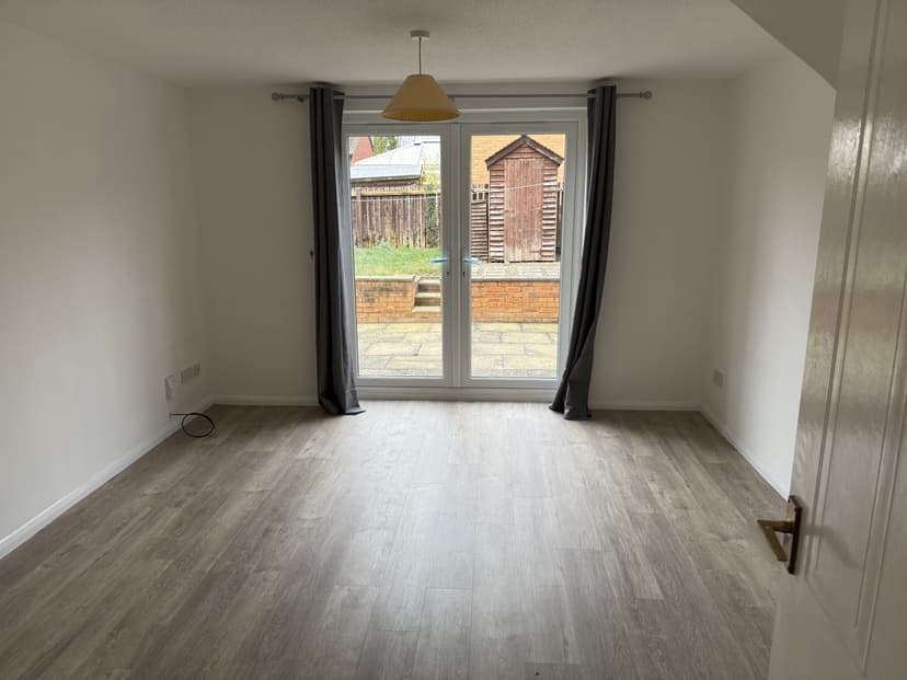 Image 3:2 bedroom Semi-detached house to rent
