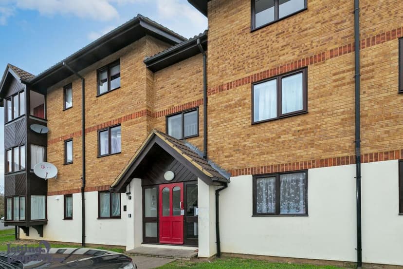 Image 1:1 bedroom Flat to rent