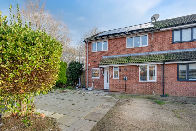 Image 1:6 bedroom Semi-detached house to rent