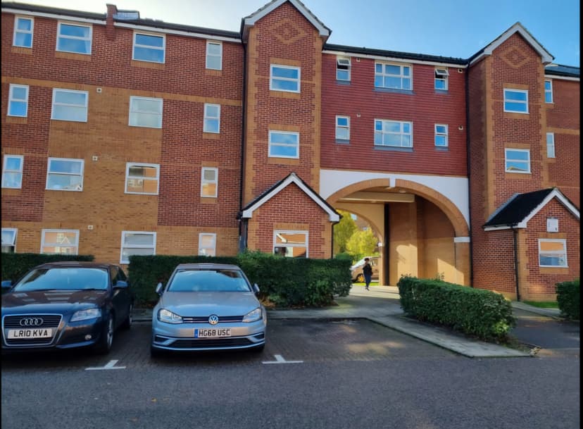 Image 1:1 bedroom Flat to rent