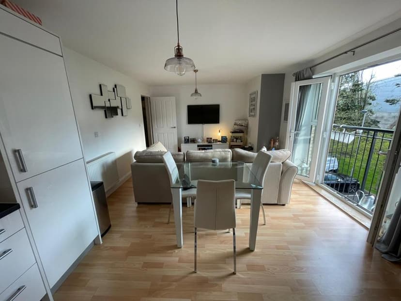 Image 3:2 bedroom Apartment or flat to rent