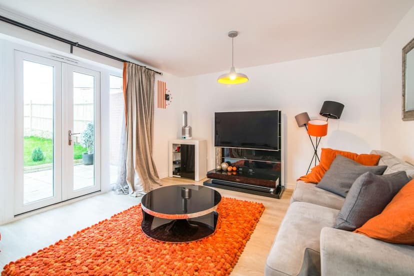 Image 3:3 bedroom Semi-detached house to rent