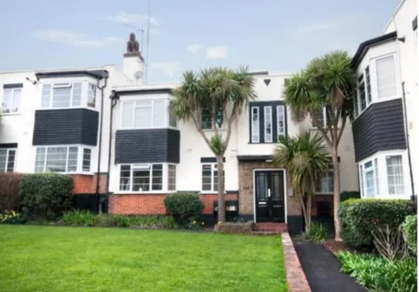 Image 1:2 bedroom Apartment or flat to rent