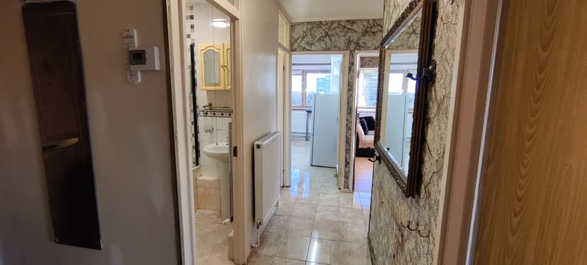 Image 3:2 bedroom Apartment or flat to rent