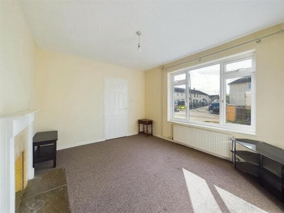 Image 1:3 bedroom Semi-detached house to rent