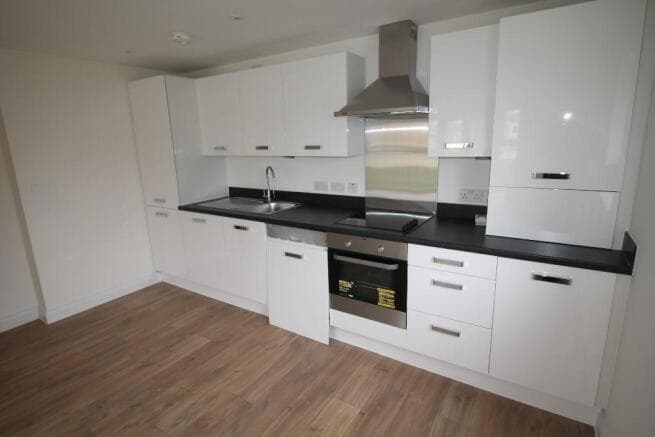 Image 3:2 bedroom Apartment or flat to rent