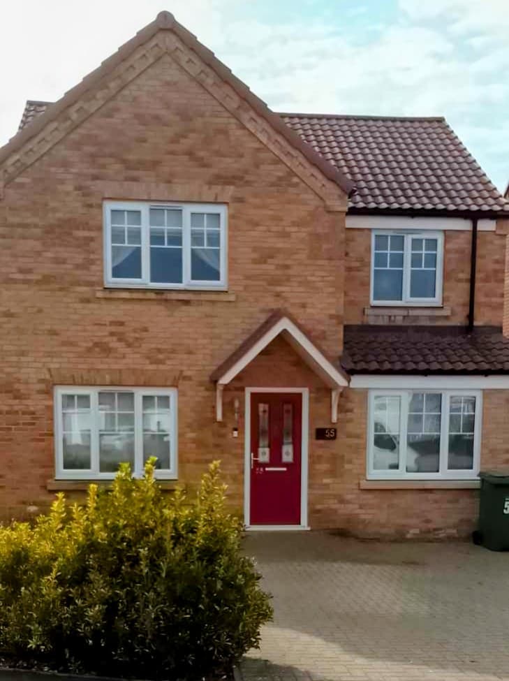 Image 1:5 bedroom Detached house to rent