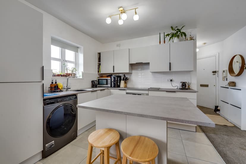 Image 2:1 bedroom Apartment or flat to rent