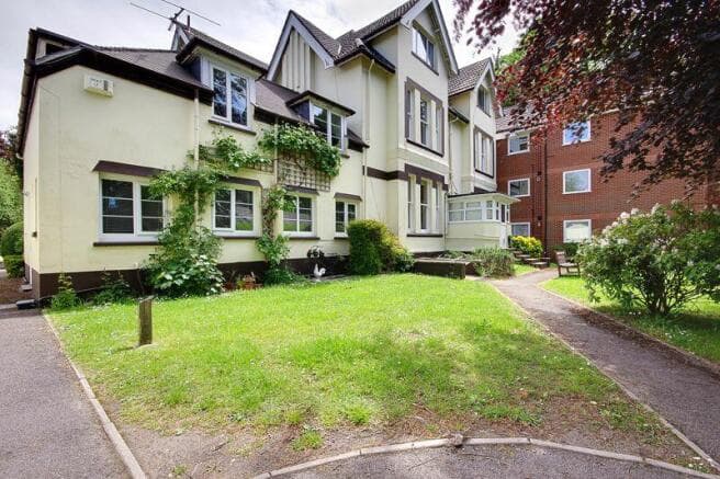 Image 1:2 bedroom Maisonette to rent