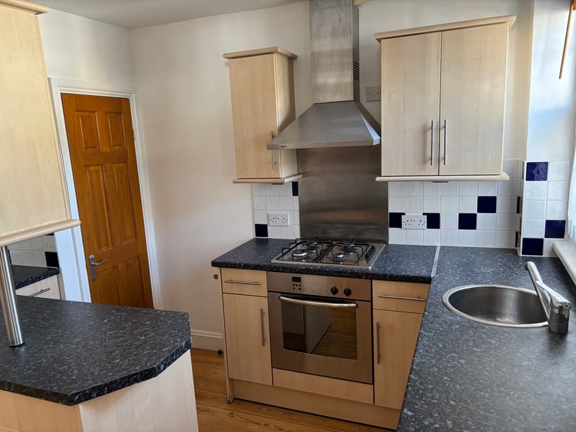 Image 3:1 bedroom Semi-detached house to rent