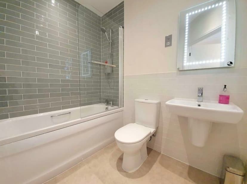 Image 3:2 bedroom Apartment or flat to rent