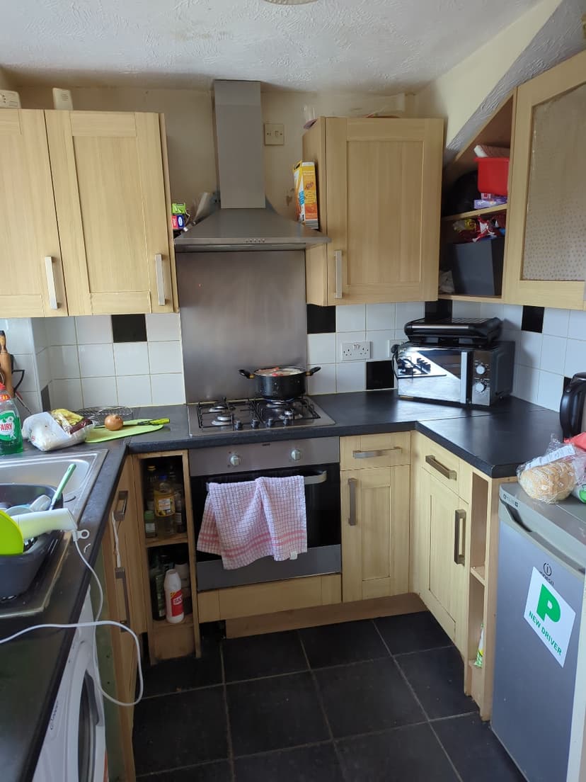 Image 3:2 bedroom End-of-terrace house to rent