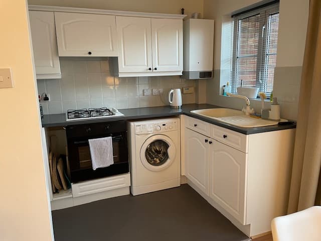 Image 1:1 bedroom Apartment or flat to rent