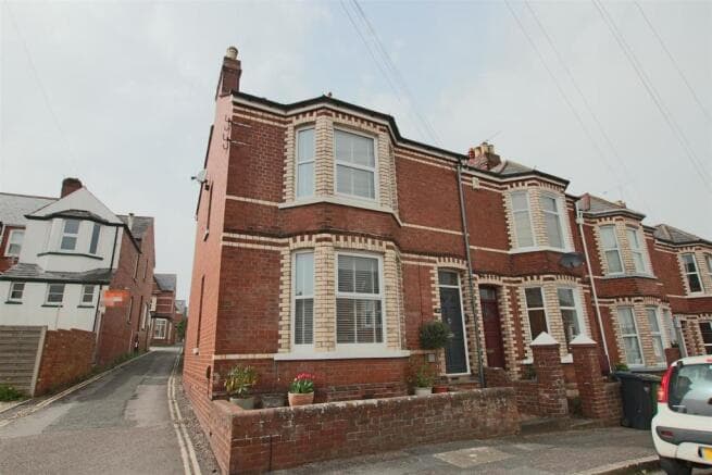 Image 1:3 bedroom End-of-terrace house to rent