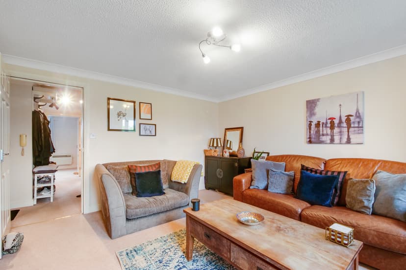 Image 3:2 bedroom Apartment or flat to rent