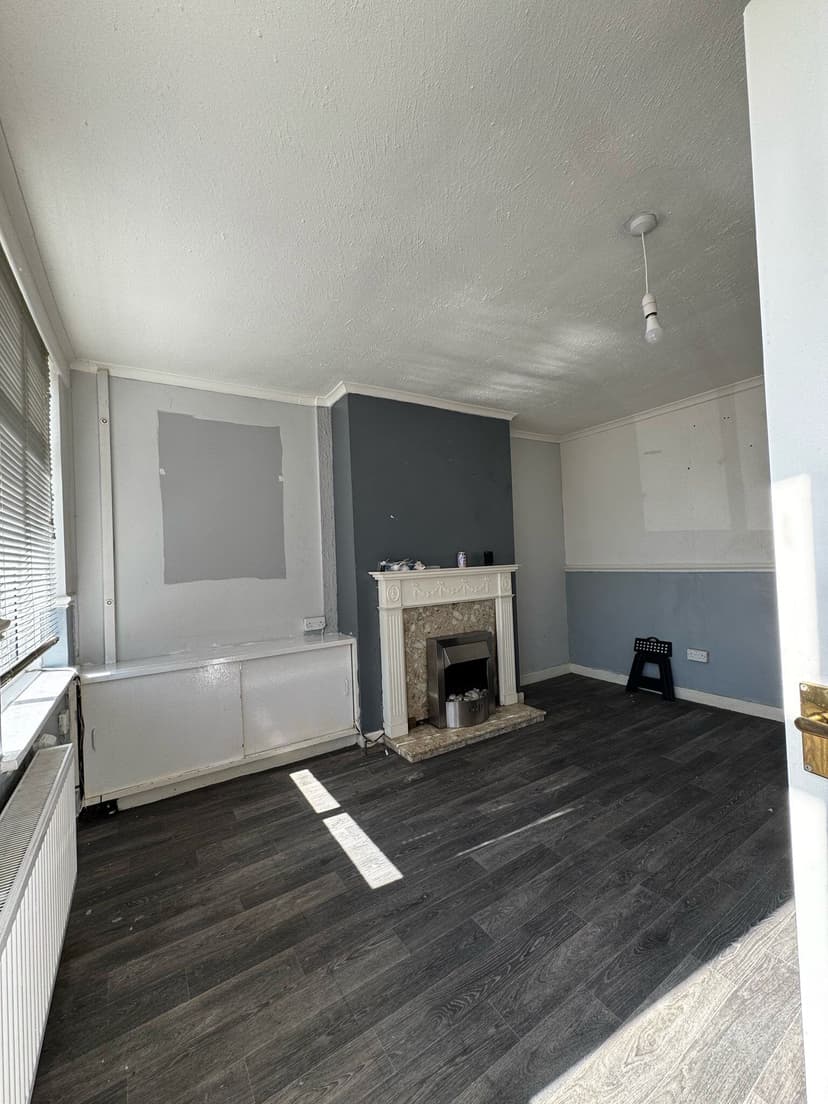 Image 3:2 bedroom Semi-detached house to rent
