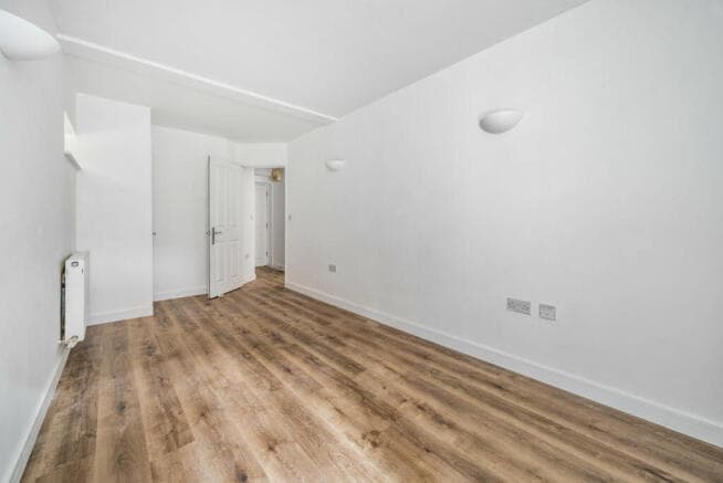 Image 2:1 bedroom Apartment or flat to rent