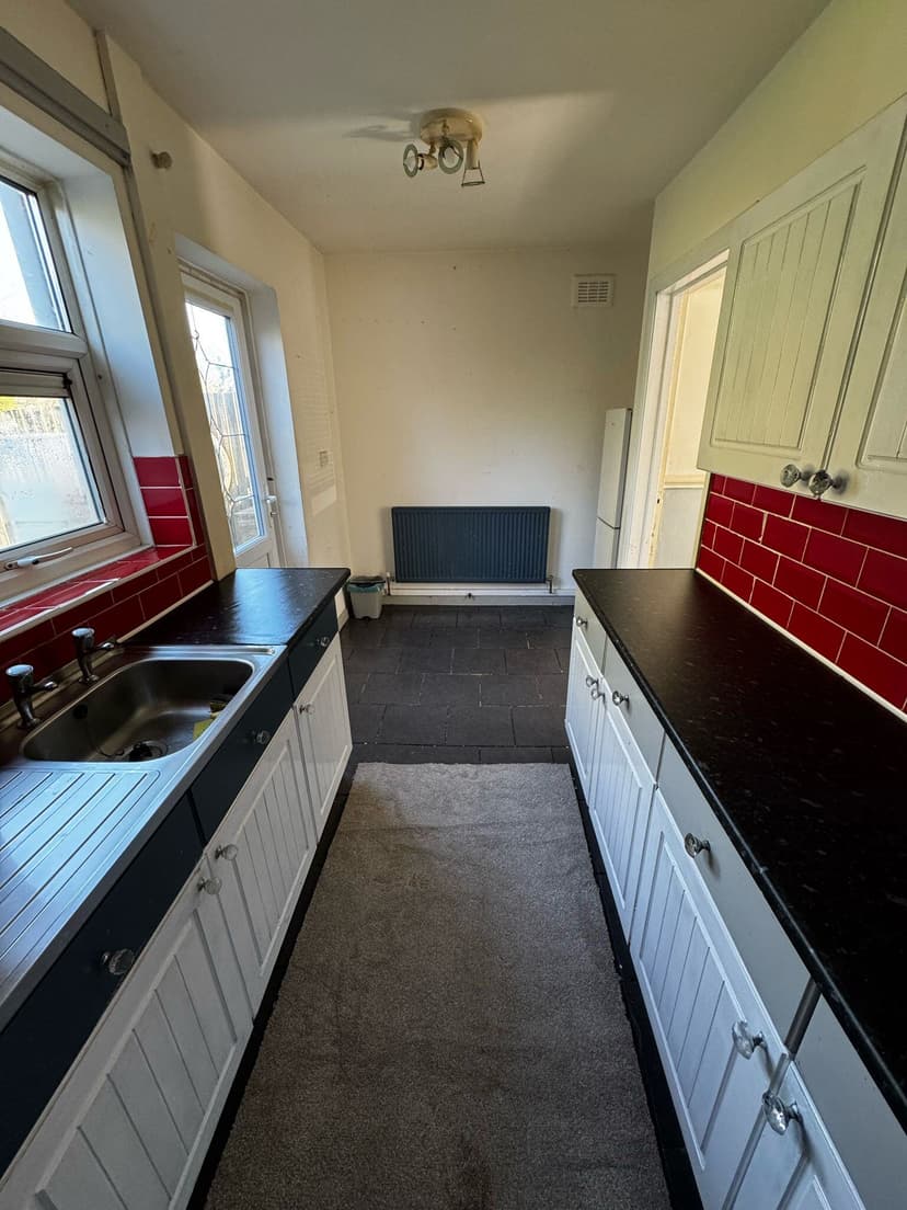 Image 2:2 bedroom Semi-detached house to rent