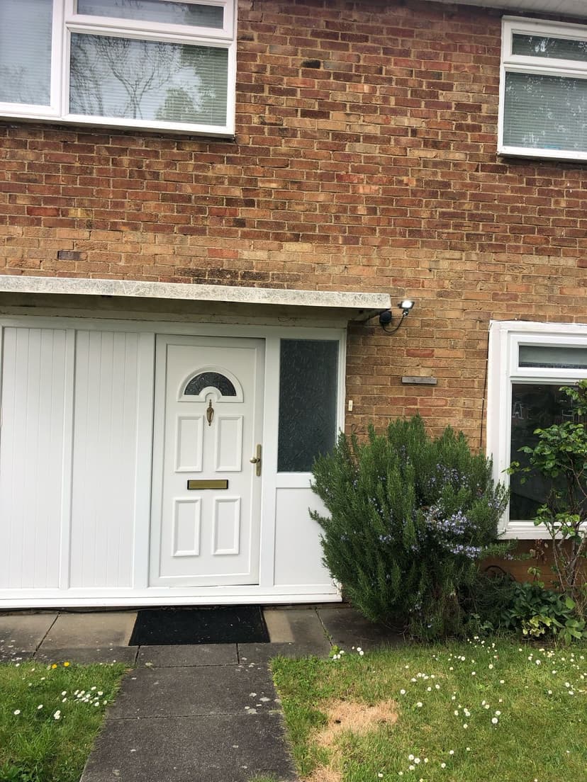 Image 1:3 bedroom Semi-detached house to rent