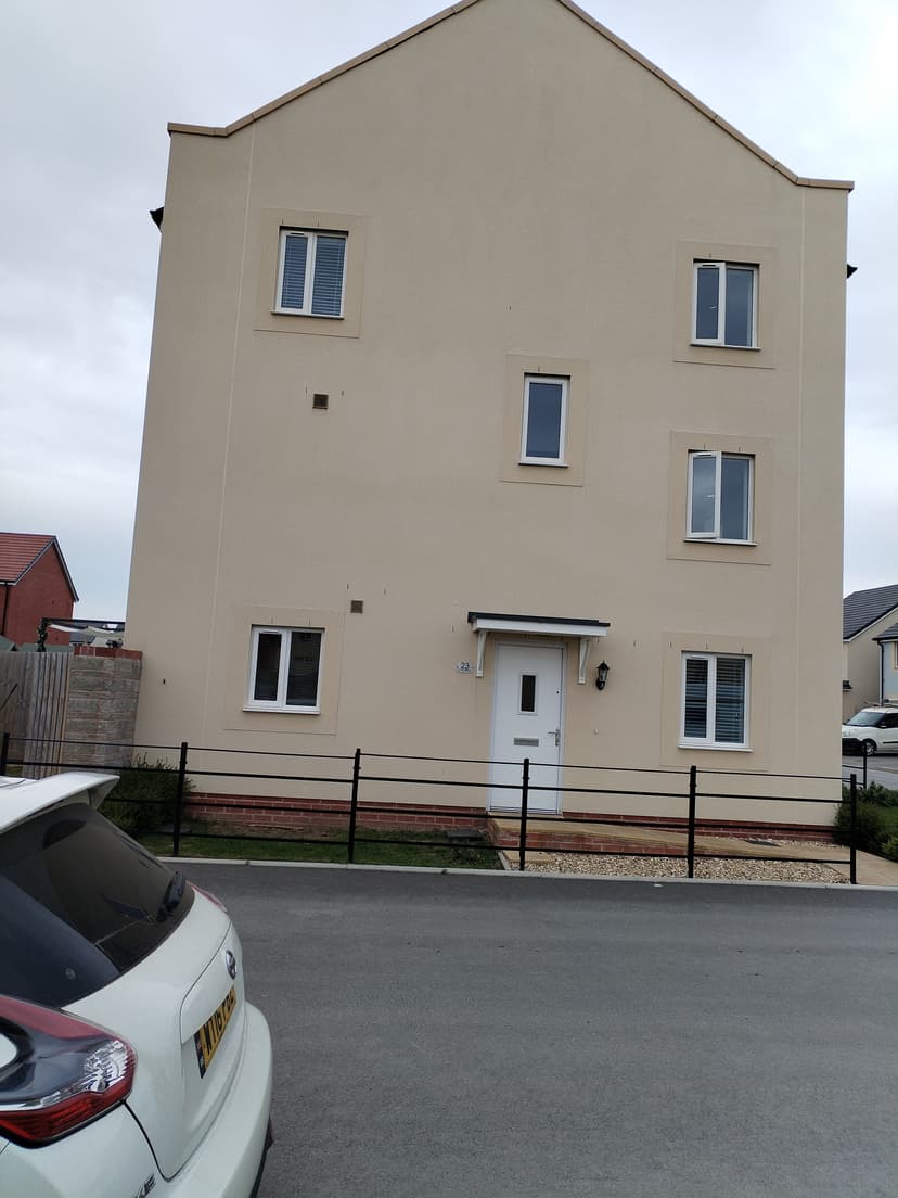 Image 1:3 bedroom Semi-detached house to rent