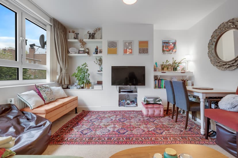 Image 3:2 bedroom Apartment or flat to rent