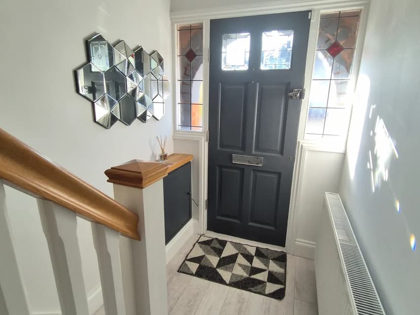 Image 2:3 bedroom Semi-detached house to rent