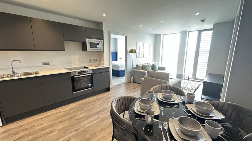 Image 3:2 bedroom Apartment or flat to rent