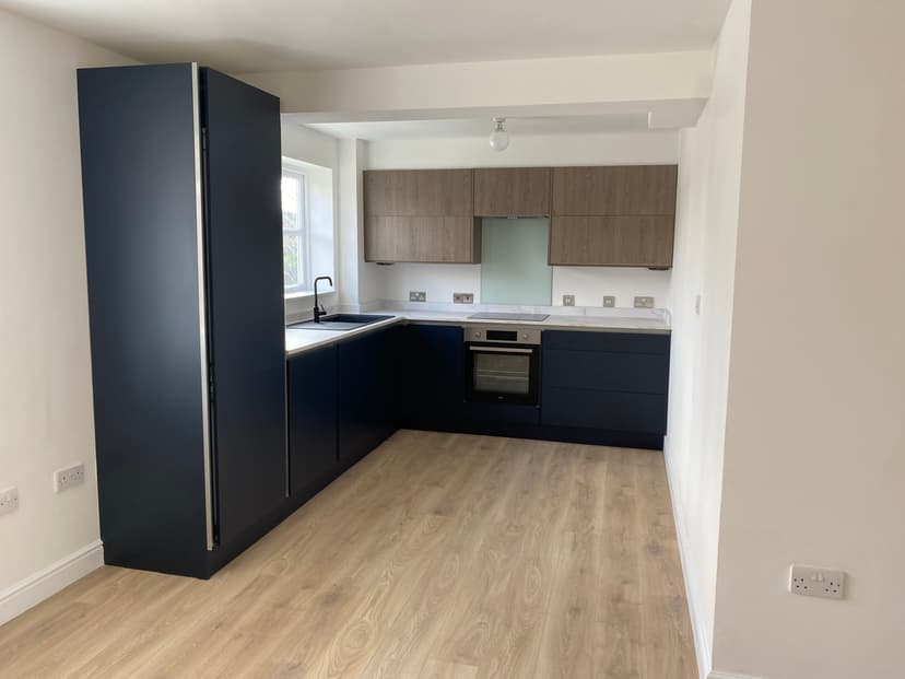 Image 1:2 bedroom Apartment or flat to rent