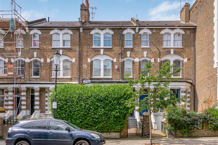 Image 1:4 bedroom Terraced house to rent