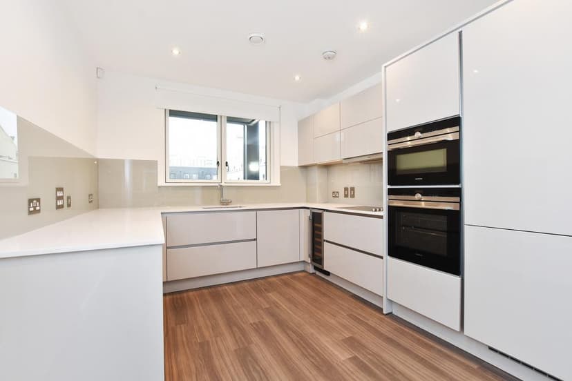 Image 1:3 bedroom Apartment or flat to rent