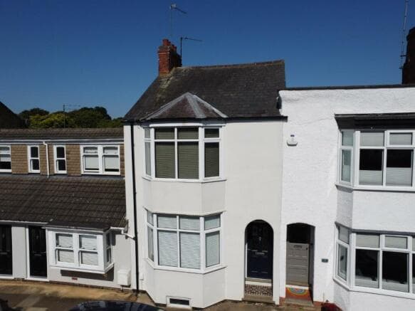 Image 1:2 bedroom Terraced house to rent