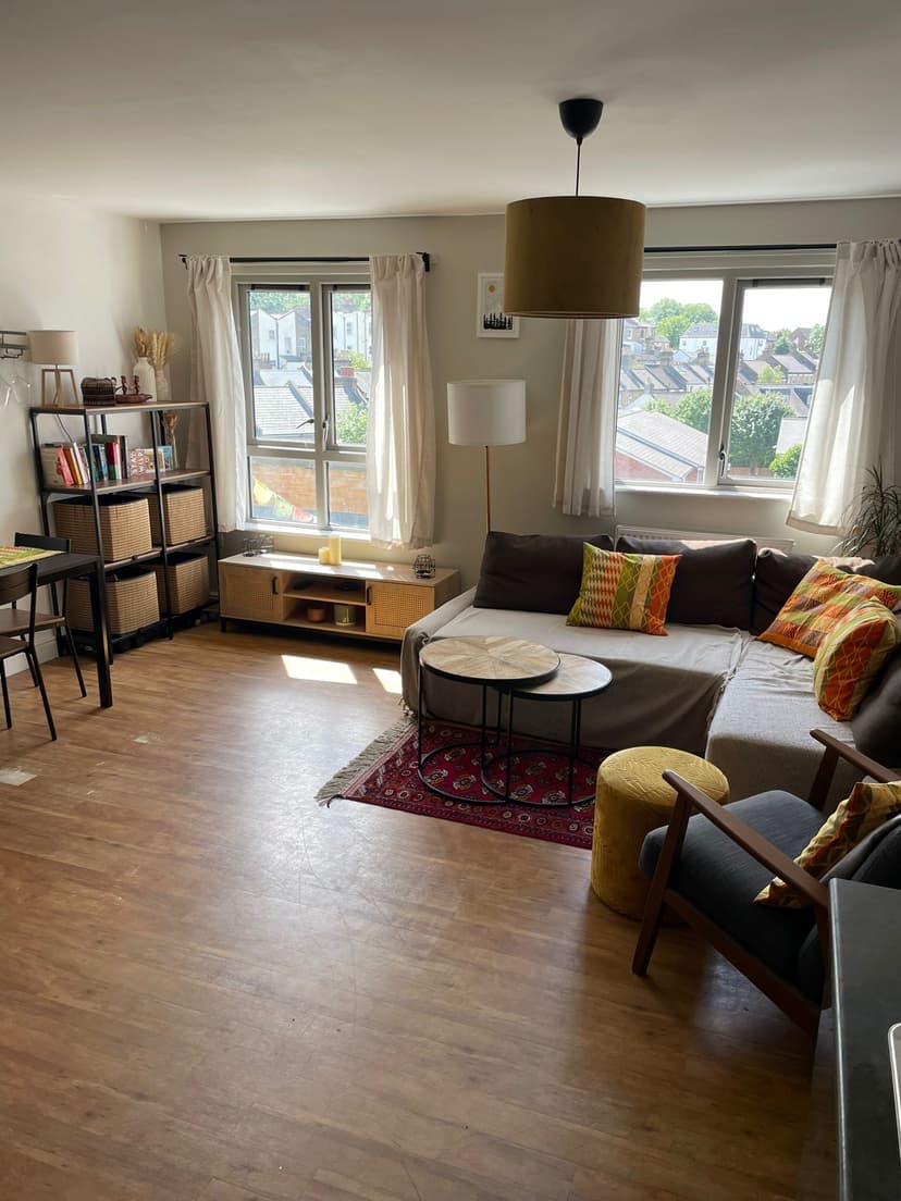 Image 1:2 bedroom Apartment or flat to rent