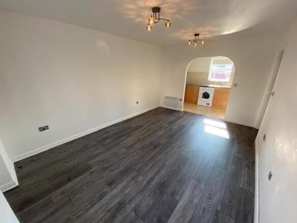 Image 2:2 bedroom Apartment or flat to rent