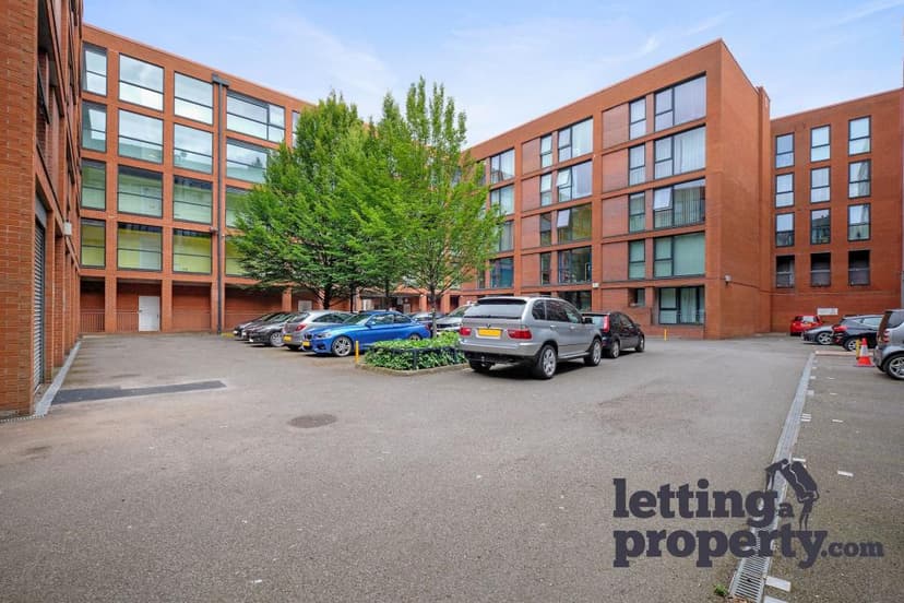 Image 1:2 bedroom Flat to rent