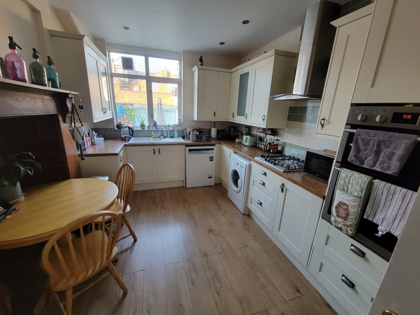 Image 2:2 bedroom Terraced house to rent
