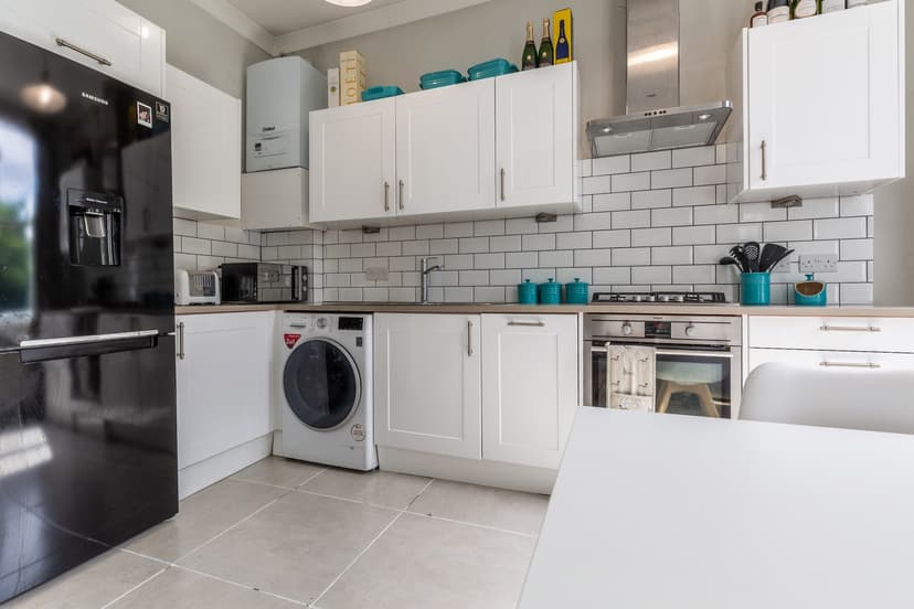 Image 3:2 bedroom Flat to rent