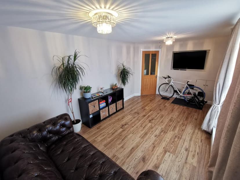 Image 3:2 bedroom Maisonette to rent