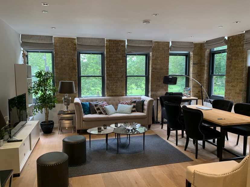 Image 1:2 bedroom Apartment or flat to rent