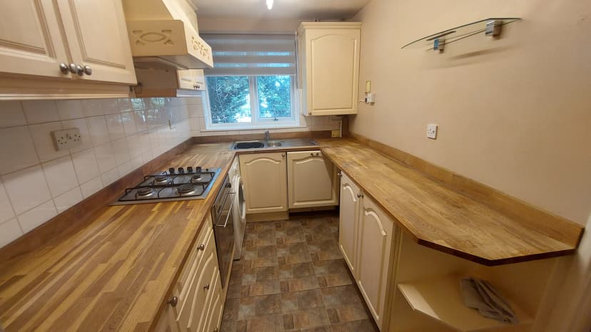 Image 1:2 bedroom Apartment or flat to rent