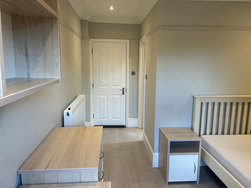 Image 3:5 bedroom House share to rent