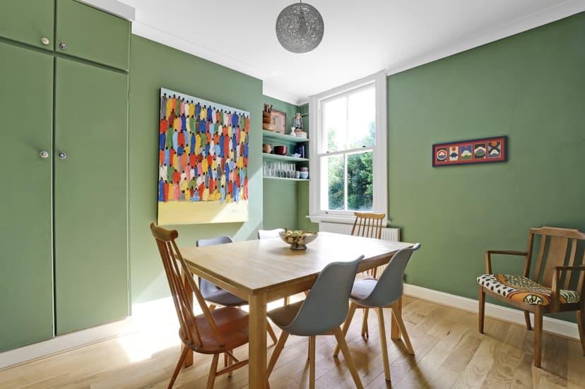 Image 2:2 bedroom Maisonette to rent